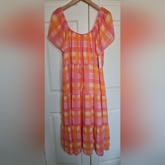 Time and Tru Women's Flutter Sleeve Tiered Dress. Sz, XL - Picture 6 of 11